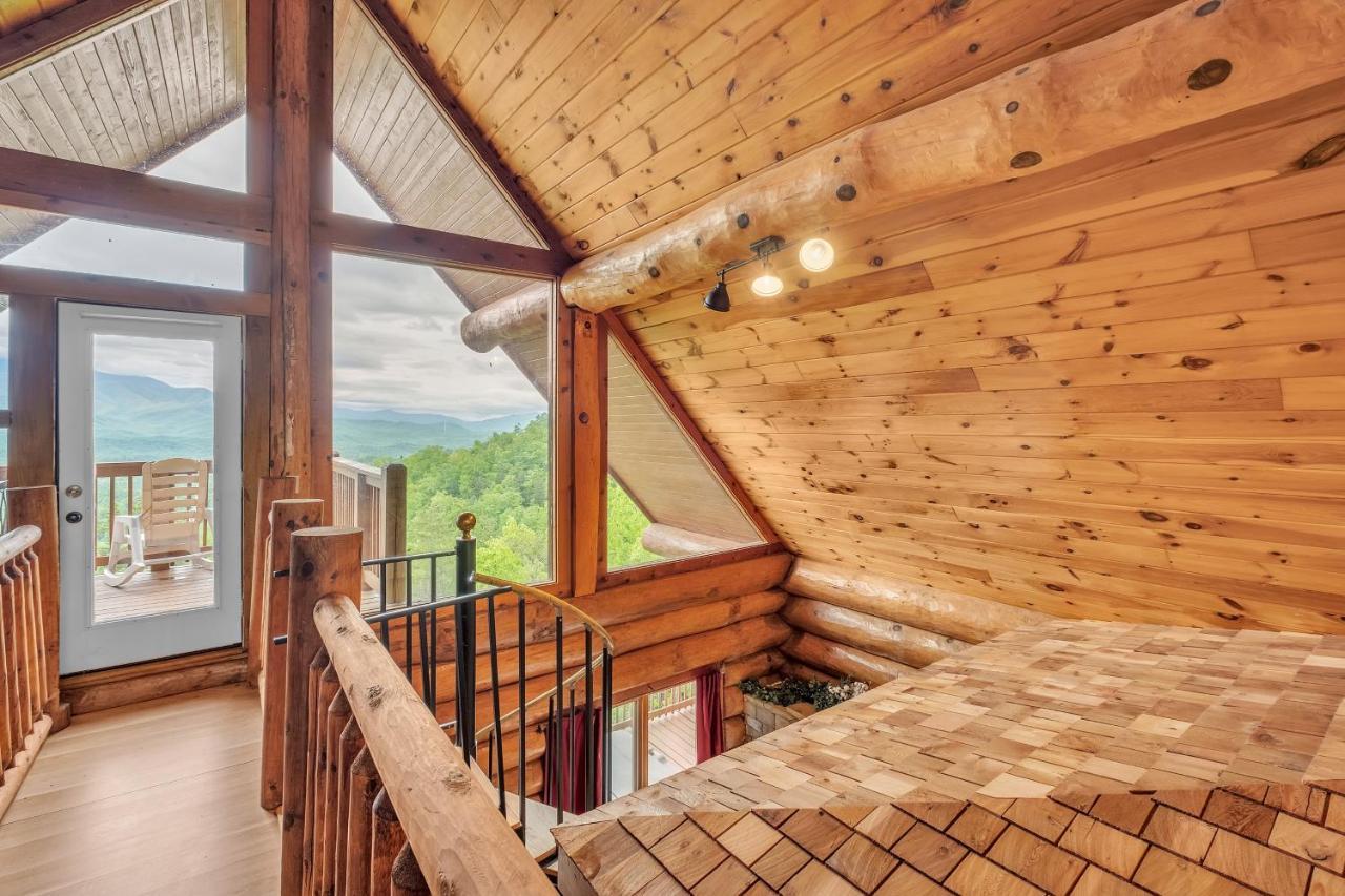 Sky Views - Panoramic Views Cabin Gatlinburg Exteriör bild