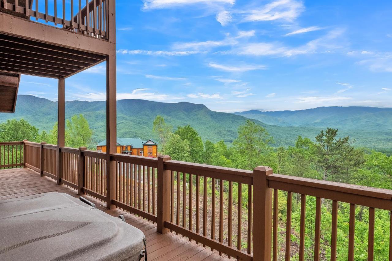 Sky Views - Panoramic Views Cabin Gatlinburg Exteriör bild