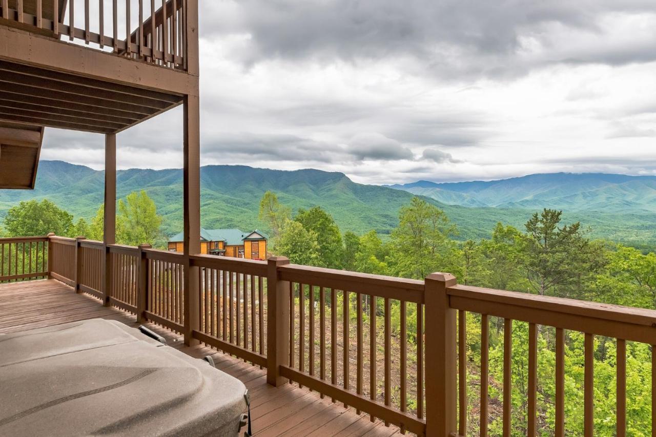 Sky Views - Panoramic Views Cabin Gatlinburg Exteriör bild