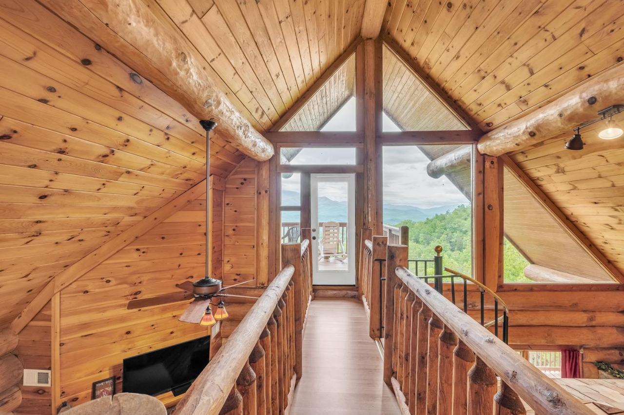 Sky Views - Panoramic Views Cabin Gatlinburg Exteriör bild